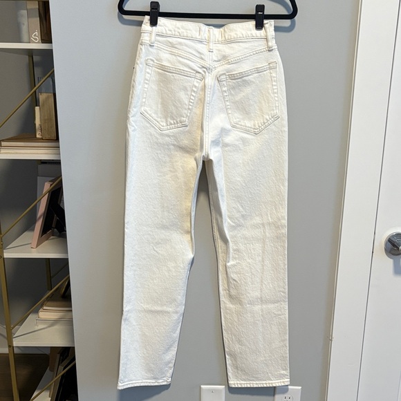 Abercrombie & Fitch Off White The ‘90s Straight Ultra High Rise Jeans - Picture 4 of 5